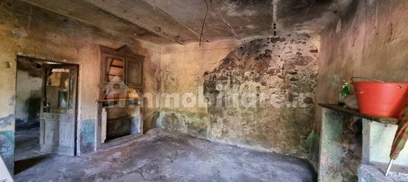 Casa de 2 dormitorios en Varallo, Italy No. 155657 13