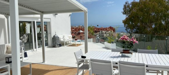 Villa de 4 dormitorios en Fuengirola, Spain No. 45535 8