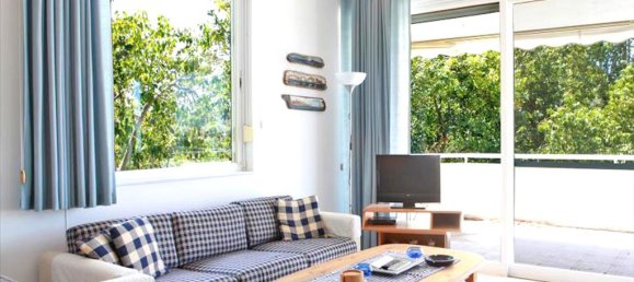 4 bedrooms Villa in Palaia Fokaia, Greece No. 7205 13