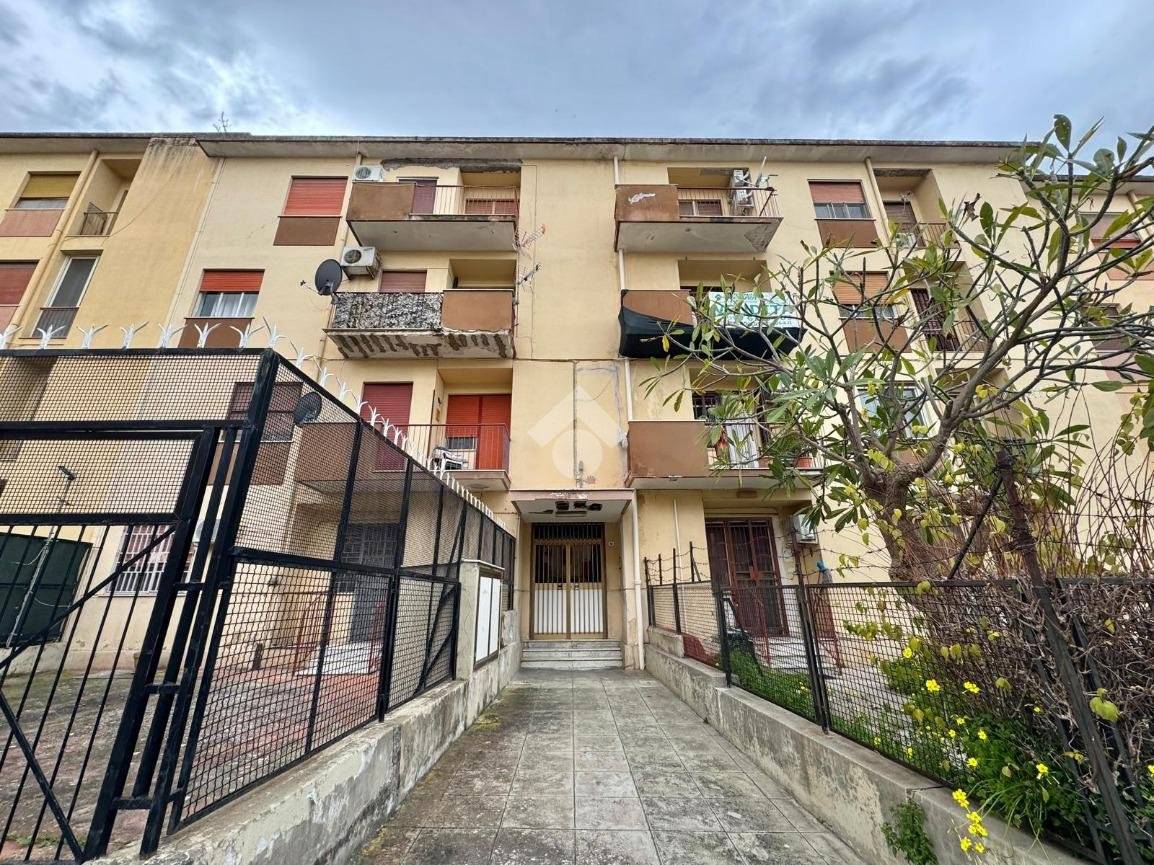 Apartamento de 2 dormitorios en Palermo, Italy No. 221412