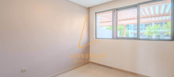 5 bedrooms Townhouse in DAMAC Hills (Akoya by DAMAC), UAE No. 120542 22