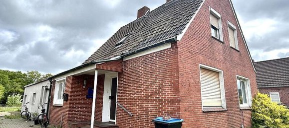 3 bedrooms Townhouse in Leer, Germany No. 230860 3