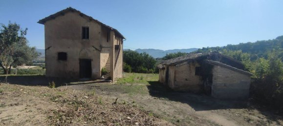 3 rooms House in Montefalco, Italy No. 257523 4