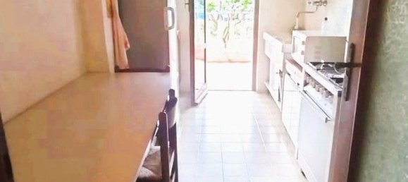 5 bedrooms Apartment in Massa, Italy No. 352594 19