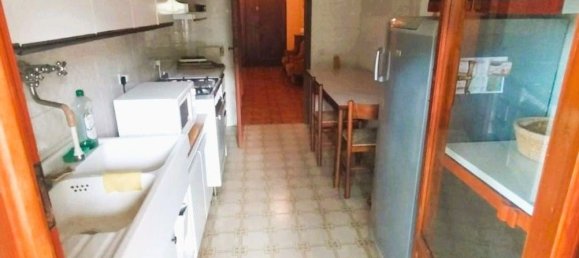 5 bedrooms Apartment in Massa, Italy No. 352594 6