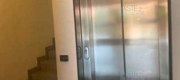 2-Zimmer Wohnung in Rome, Italy, Nr. 195780 4