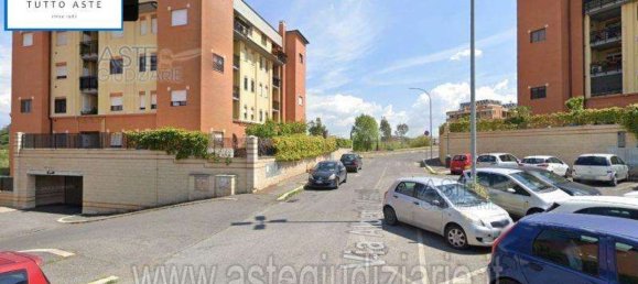 2-Zimmer Wohnung in Rome, Italy, Nr. 195780 2