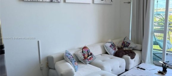 1 dormitorio propiedad comercial en venta en Miami, Miami-Dade, Florida, USA № 615848 9