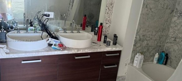 1 dormitorio propiedad comercial en venta en Miami, Miami-Dade, Florida, USA № 615848 18