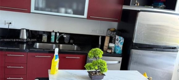1 dormitorio propiedad comercial en venta en Miami, Miami-Dade, Florida, USA № 615848 7