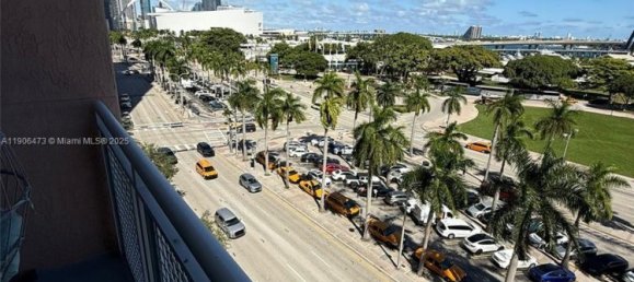 1 dormitorio propiedad comercial en venta en Miami, Miami-Dade, Florida, USA № 615848 13
