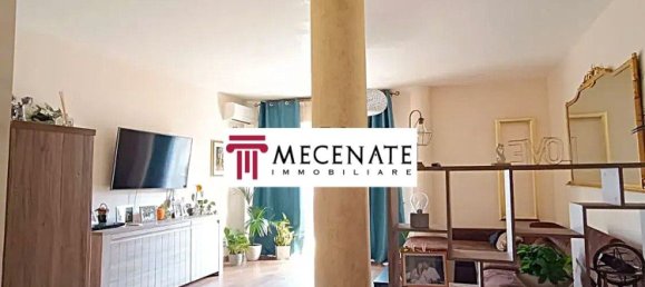 Квартира с 2 комнатами в Рим, Италия № 2430 3