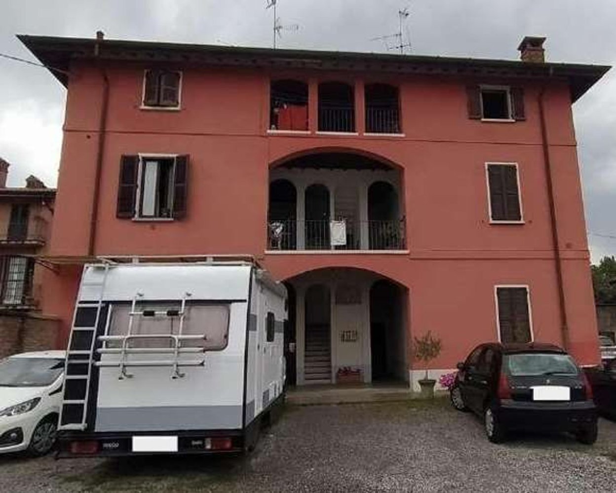 3 bedrooms Apartment in Vaprio d'Adda, Italy No. 370081