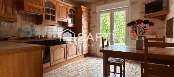 3 bedrooms House in Maine-et-Loire, France No. 336195 5