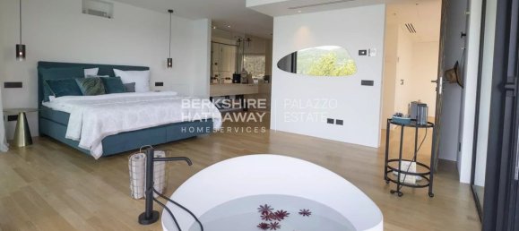 6 bedrooms Villa in Angera, Italy No. 144318 45