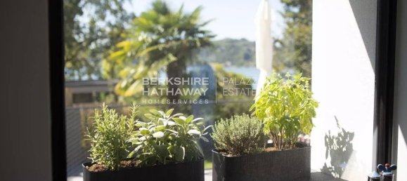 6 bedrooms Villa in Angera, Italy No. 144318 8