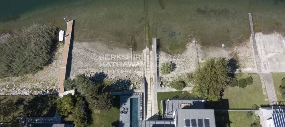 6 bedrooms Villa in Angera, Italy No. 144318 3