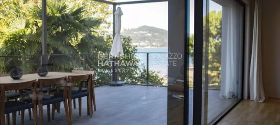 6 bedrooms Villa in Angera, Italy No. 144318 28