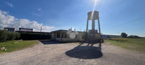 Armazém em Aprilia, Italy 600 m² N.º 273714 14