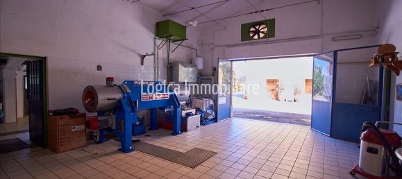 15 Schlafzimmer Haus in Chiusi, Italy, Nr. 317877 21