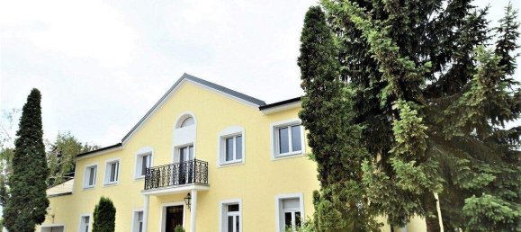 Villa de 7 habitaciónes en Deutsch-Wagram, Austria No. 35688 2
