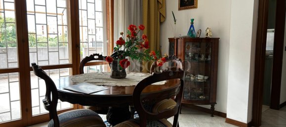 Villa de 9 divisões em Rome, Italy N.º 211032 9