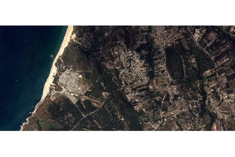  Land in Sesimbra, Portugal No. 341613