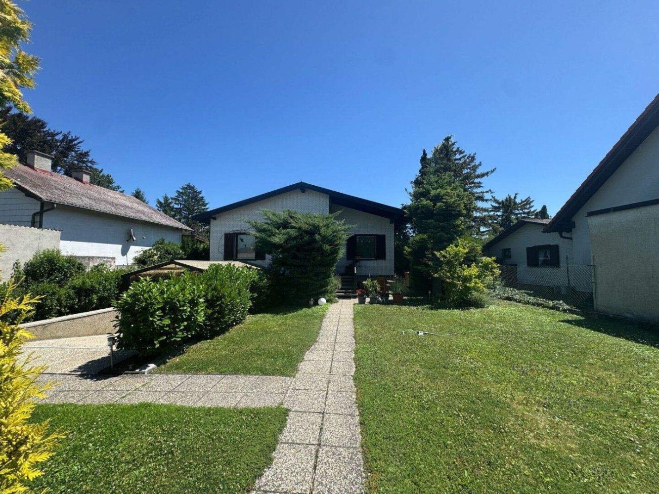 4-salle Bungalow à Trumau, Austria No. 198551