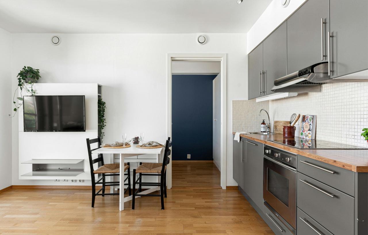 3 rooms Apartment in Follonica, Italy No. 43500