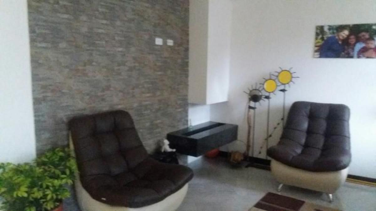 3 bedrooms House in Cundinamarca, Colombia No. 903