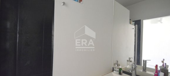 2 bedrooms Apartment in Boulogne-Billancourt, France No. 181657 3