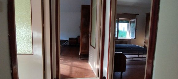 5-salle Appartement à Tizzano Val Parma, Italy No. 38477 36