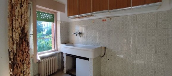 5-salle Appartement à Tizzano Val Parma, Italy No. 38477 15