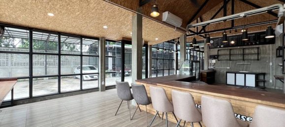 Дом с 6 спальнями в Чианграй, Таиланд № 22161 8