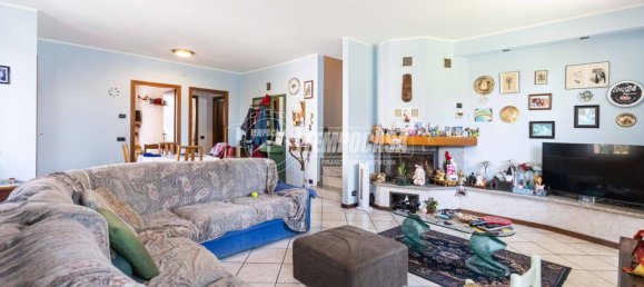 3 غرف نوم شقة في Molteno, Italy رقم 257480 45