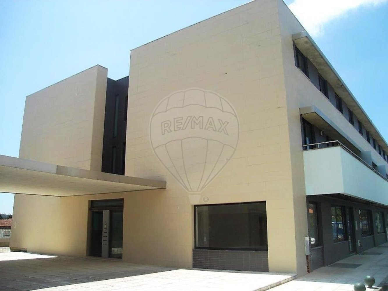  مستودع في Barcelos, Portugal 210متر مربع رقم 70083