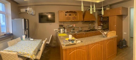 4 bedrooms Apartment in Khatay, Azerbaijan No. 1811 5