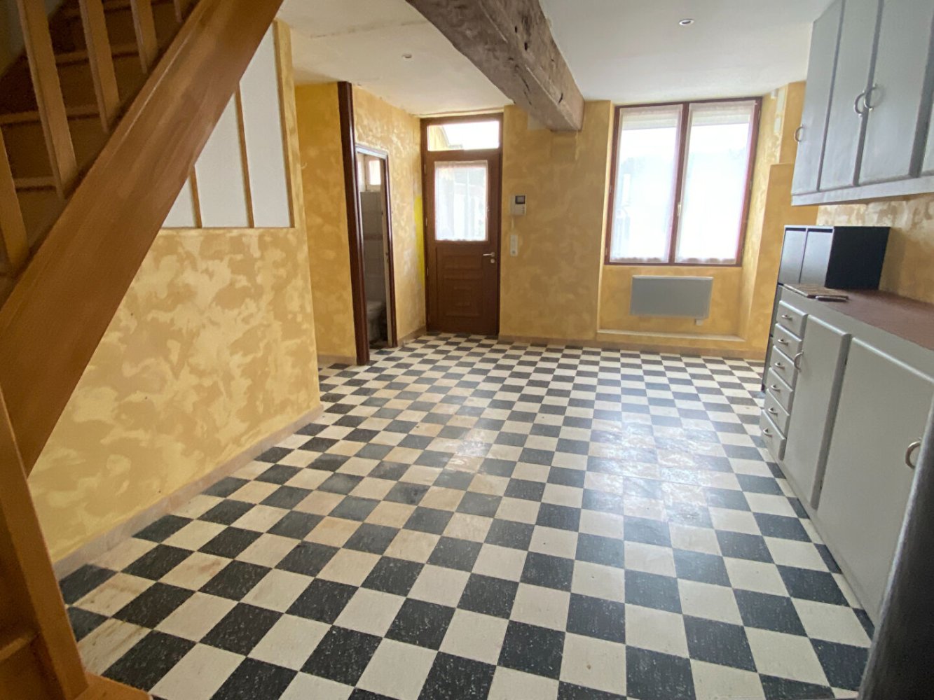 5 bedrooms House in Trigueres, France No. 71604