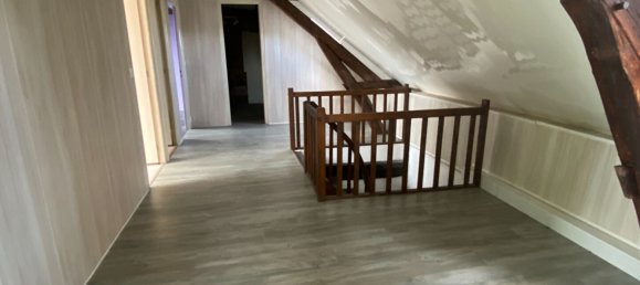 Casa de 5 dormitorios en Trigueres, France No. 71604 13