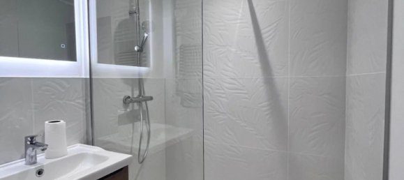 2 rooms Apartment in Beaune, France No. 258694 5