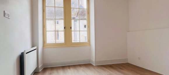 2 rooms Apartment in Beaune, France No. 258694 4