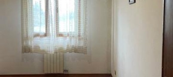 5 rooms Apartment in Monteriggioni, Italy No. 79030 9