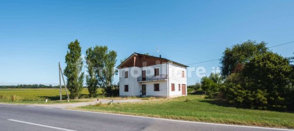 4 غرف نوم منزل في Crevalcore, Italy رقم 349738 3