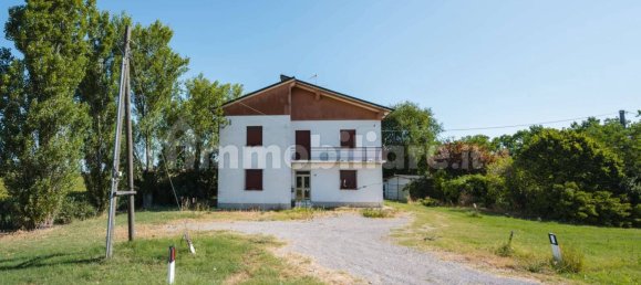 4 غرف نوم منزل في Crevalcore, Italy رقم 349738 10