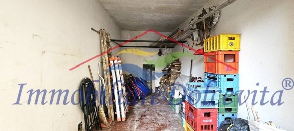 Garaje en Florence, Italy 13 m² No. 259374 7