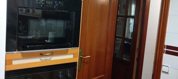 Apartamento de 4 dormitorios en Badalona, Spain No. 159022 13