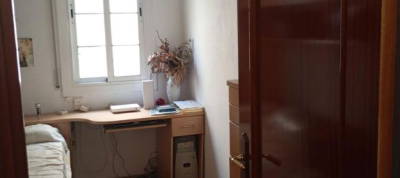 Apartamento de 4 dormitorios en Badalona, Spain No. 159022 22