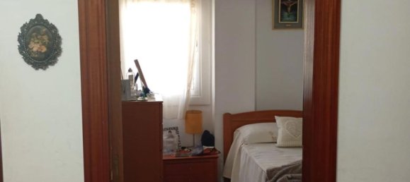 Apartamento de 4 dormitorios en Badalona, Spain No. 159022 30