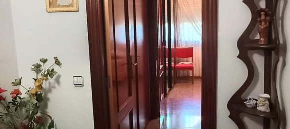 Apartamento de 4 dormitorios en Badalona, Spain No. 159022 7