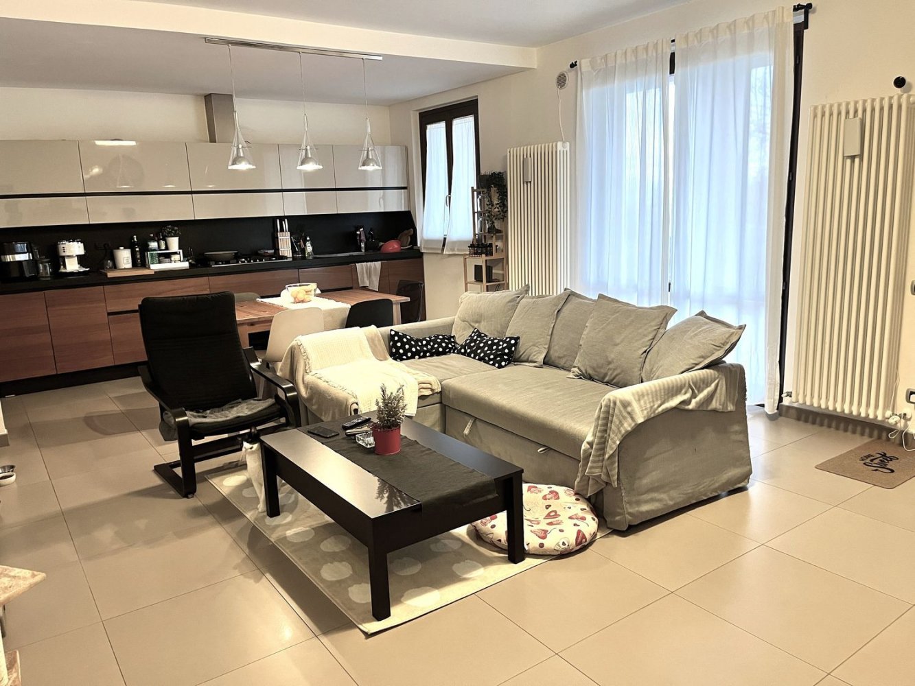 4 rooms Apartment in Urbino, Italy No. 178655